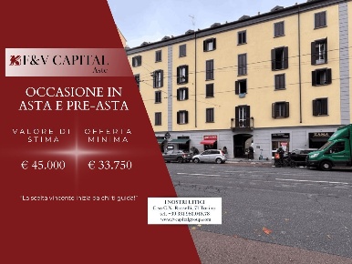 Foto Locale commerciale in Viale Bligny, Milano Bocconi di 50 m² in vendita