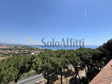 Foto Attico in Piazzale Elvira Marincola Cattaneo 49, Stalettì Copanello