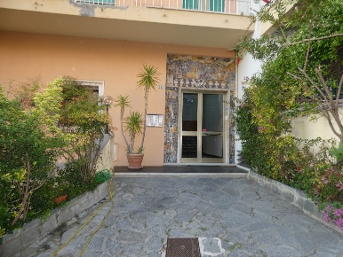 Foto Appartamento in Via Montallegro 32a, Genova Foce di 50 m² con 2 locali