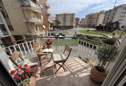 Foto Appartamento in Via San Francesco, Taggia Centro di 50 m² con 2 locali