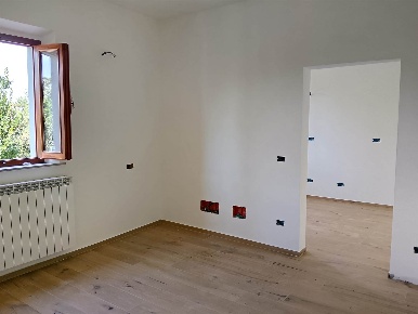 Foto Appartamento a San Miniato Centro Storico di 71 m² con 4 locali