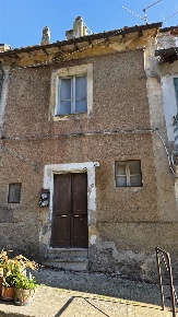 Foto Casa indipendente a Monte Romano di 58 m² con 4 locali in vendita