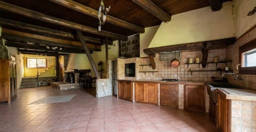 Foto Appartamento in via santa rosa snc, Vitorchiano Centro di 120 m²