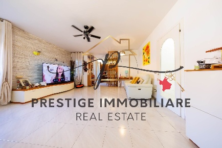 Foto Appartamento a Livorno Scopaia di 106 m² con 4 locali in vendita