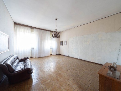 Foto Appartamento in VIA ROSSINI  57, Seregno Ospedale di 145 m² in vendita