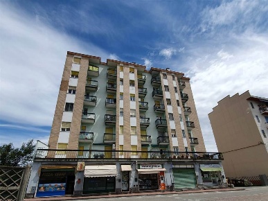 Foto Appartamento in via marconi 52, Cossato Centro di 90 m² con 4 locali