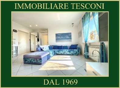 Foto Appartamento in viale roma 85, Pietrasanta di 80 m² con 4 locali