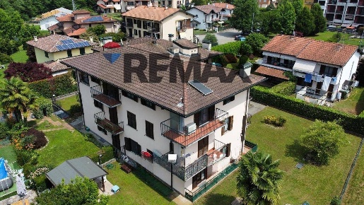Foto Appartamento in via Gioberti 7, Malnate San Salvatore di 86 m²