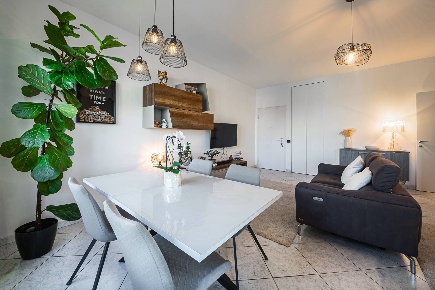 Foto Appartamento in Via Tolmezzo 2, Milano Udine di 89 m² con 3 locali