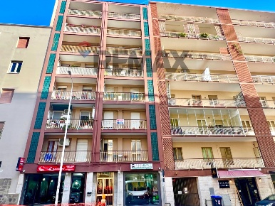 Foto Appartamento in Via Attilio Deffenu 42, Sassari Porcellana di 88 m²