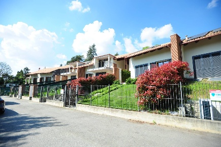 Foto Villa unifamiliare in Strada Torino 60, Pino Torinese di 240 m²