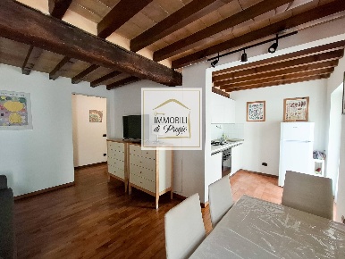 Foto Appartamento in Strada San Nicolo', Parma Centro Storico di 50 m²