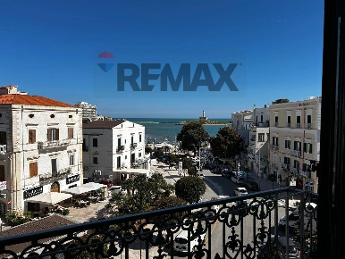 Foto Appartamento in Via Tenente Alessandro Petrone 10, Vieste Centro