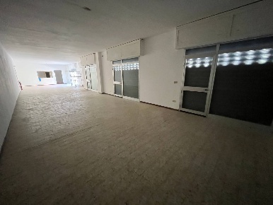 Foto Agriturismo in VIA CONTI RICCI, Vasto di 467 m² con 1 locali