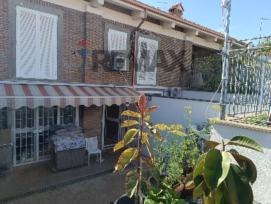 Foto Villa a schiera in via foglia 3, Ardea di 100 m² con 3 locali