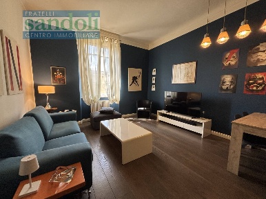 Foto Appartamento in Via Ciro Menotti, Vercelli Centro di 90 m² in vendita