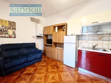 Foto Appartamento in piazza Massimo D'Azeglio, Vercelli Centro di 40 m²