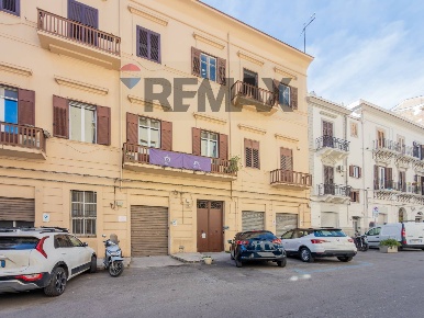 Foto Appartamento in Via Mariano Stabile 24, Palermo Roma - Cavour