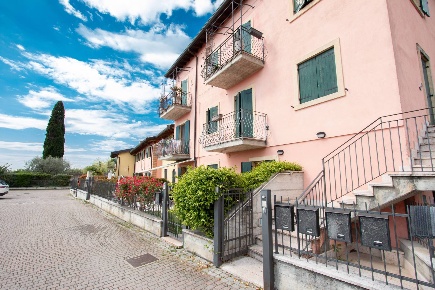 Foto Appartamento in Via Ossan 4, San Pietro in Cariano di 90 m² in vendita