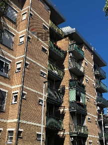 Foto Appartamento in via xxv Aprile 15, Pero Centro di 65 m² con 2 locali