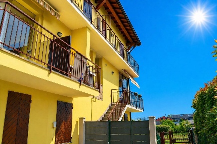 Foto Case semi ndipendenti in via  don miglietti, Trezzano Rosa di 100 m²