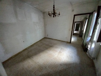 Foto Appartamento in Via della Fonte 8, Palaia Centro di 80 m² con 4 locali