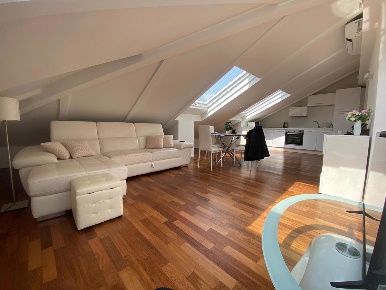 Foto Appartamento in Via Domodossola 7, Milano Sempione di 50 m² in affitto