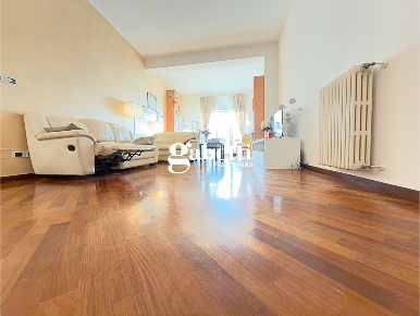 Foto Appartamento a Rimini Centro Storico di 145 m² con 7 locali in vendita