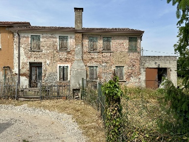 Foto Rustico in Via ROMA SNC, Ospedaletto Euganeo Centro di 140 m²