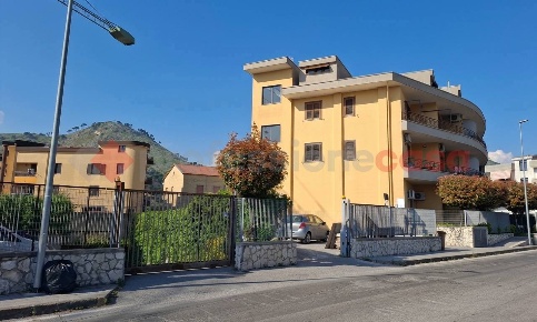 Foto Rustico in Via Riccardo Ciancio 2, Castel San Giorgio Centro di 80 m²