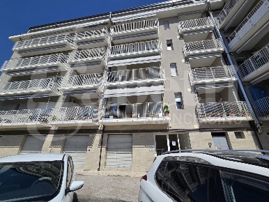 Foto Appartamento in Via milano 14, Mosciano Sant'Angelo Centro di 110 m²