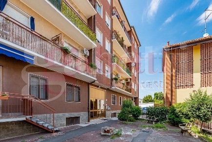 Foto Appartamento in Via Saffi 5, Senago di 74 m² con 2 locali in vendita
