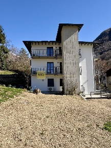 Foto Appartamento in via italia, Casargo Centro di 63 m² con 2 locali