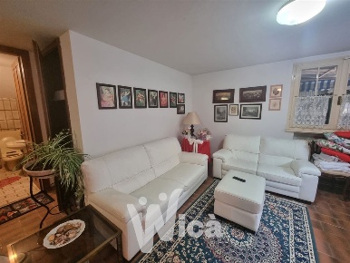 Foto Villa unifamiliare a Cervia di 460 m² con 11 locali in vendita