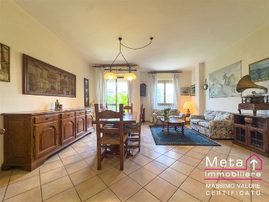 Foto Appartamento in via Gramsci, San Donato Milanese Centro di 120 m²