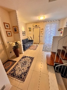 Foto Appartamento a Montelabbate di 80 m² con 4 locali in vendita