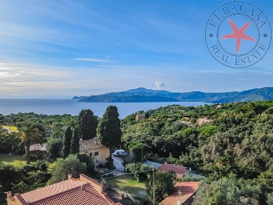 Foto Villa unifamiliare in LOCALITA LA valle, Capoliveri di 80 m²