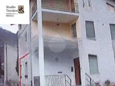 Foto Appartamento in Valentino, Bagolino Centro di 89 m² con 4 locali