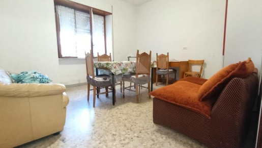 Foto Appartamento in VIA ANTONIO SEBASTIANO, Minturno di 110 m² in vendita