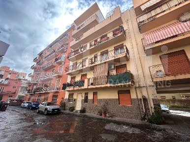 Foto Appartamento in Via Tre Monti 24, Milazzo Centro di 212 m² in vendita