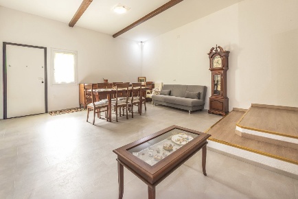 Foto Appartamento a Sinnai Centro di 110 m² con 3 locali in vendita
