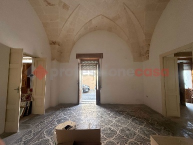 Foto Appartamento in Via Nazario Sauro 32, Manduria Centro di 90 m²