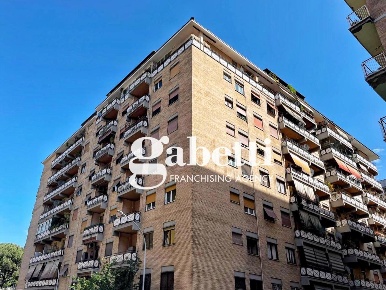 Foto Appartamento in Via ALATRI 107, Roma Tor de' Schiavi di 66 m²