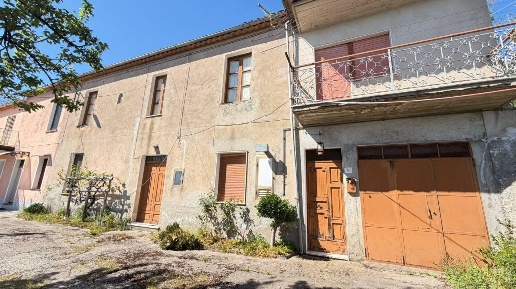 Foto Casa indipendente in forestella, Serrastretta di 171 m² con 6 locali