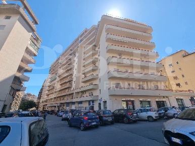 Foto Appartamento in Volontari Italiani del Sangue, Palermo Montegrappa