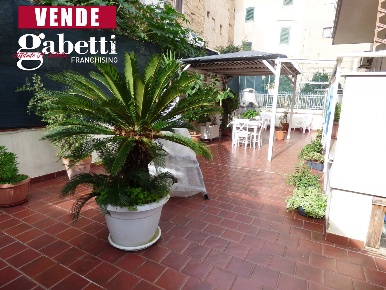 Foto Appartamento in Via Falcone e Morvillo 6, Bagheria Centro di 152 m²