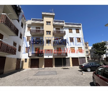 Foto Appartamento in Via Laurora 25, Ruvo di Puglia Centro di 80 m²