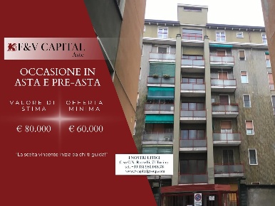 Foto Locale commerciale in Via Binda, Milano Barona di 263 m² con 1 locali