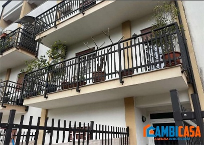 Foto Appartamento in Via Damiano Macaluso, Palermo Cruillas di 77 m²