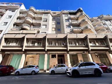 Foto Appartamento in Via John F. Kennedy 37, Caltanissetta Centro di 136 m²